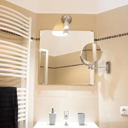 Apartmán Mitte, Zentral Am Park, Congresscenter 5 Min, Bahnhof 10min