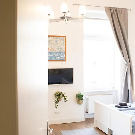 Mitte, Zentral Am Park, Congresscenter 5 Min, Bahnhof 10min Apartment Wiesbaden