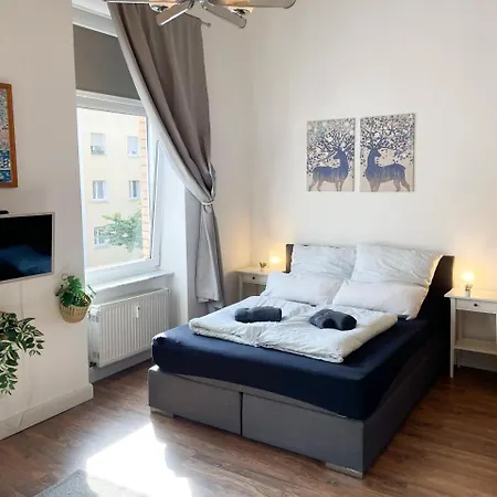 Apartment Mitte, Zentral Am Park, Congresscenter 5 Min, Bahnhof 10min *